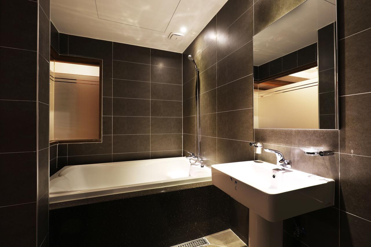 Bucheon Sr Hotel מראה חיצוני תמונה